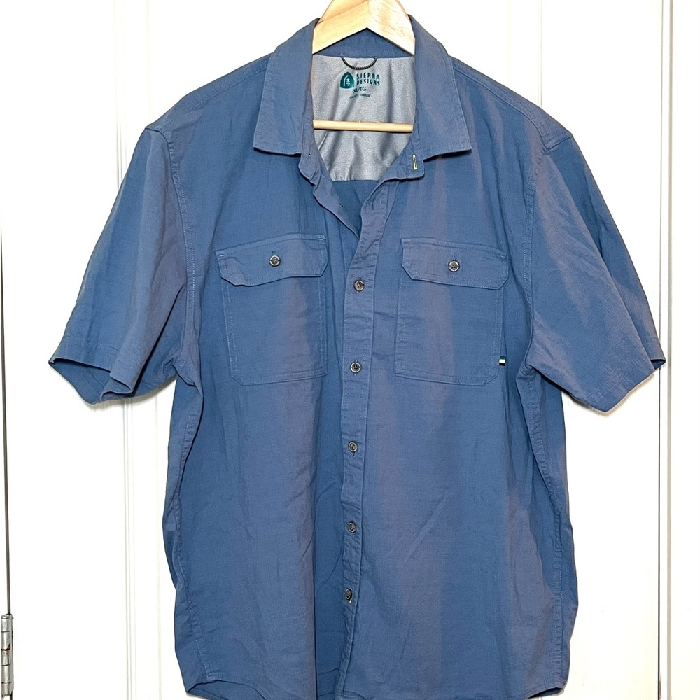 Sierra Designs Blue Short Sleeve Button Down Shirt, Size XL Minimalist Style